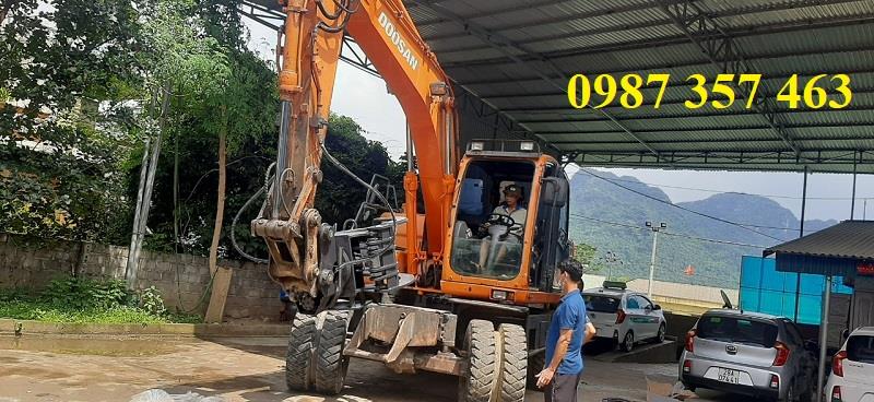 Kẹp gắp gỗ Trung Quốc lắp máy xúc đào 140-0987 357 463