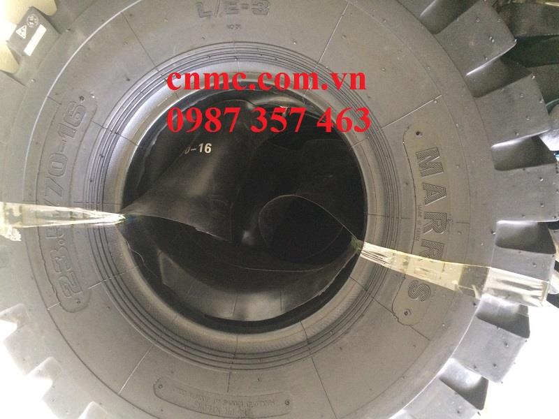 Lốp xúc lật 23.5/70-16