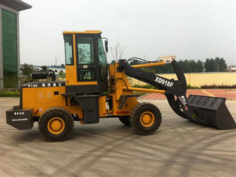 Máy xúc lật đổ cao 4.5m model XD918F