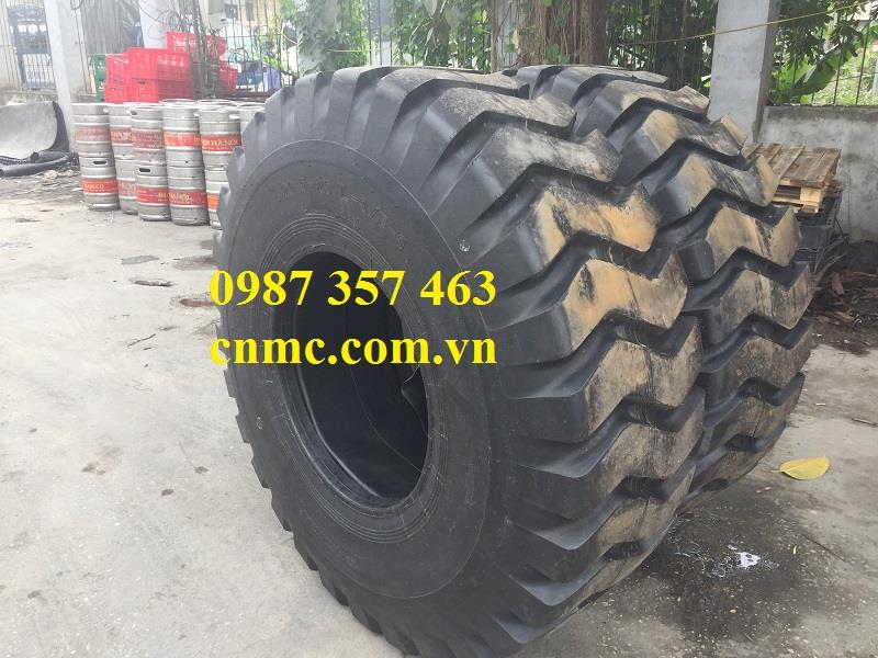 Lốp máy xúc lật 20.5-25 chất lượng cao