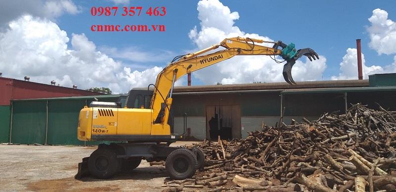 Kẹp gắp gỗ, kẹp gắp mía lắp cho máy xúc đào Hyundai 140