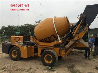 Xe trộn bê tông tự nạp vật liệu 1.6m3 hiệu LUZUN Trung Quốc