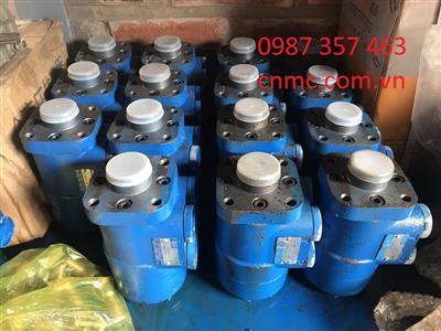 Bót lái máy xúc lật Trung Quốc