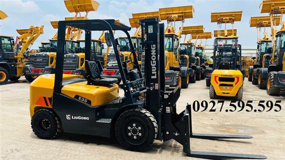 Xe nâng LIUGONG Trung Quốc mới