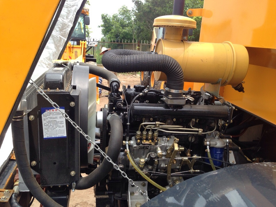 may xuc lat gau 0.6m3